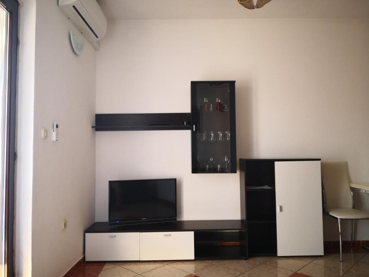 Apartment Plavia Biograd บีโอกราดนาโมรู ภายนอก รูปภาพ