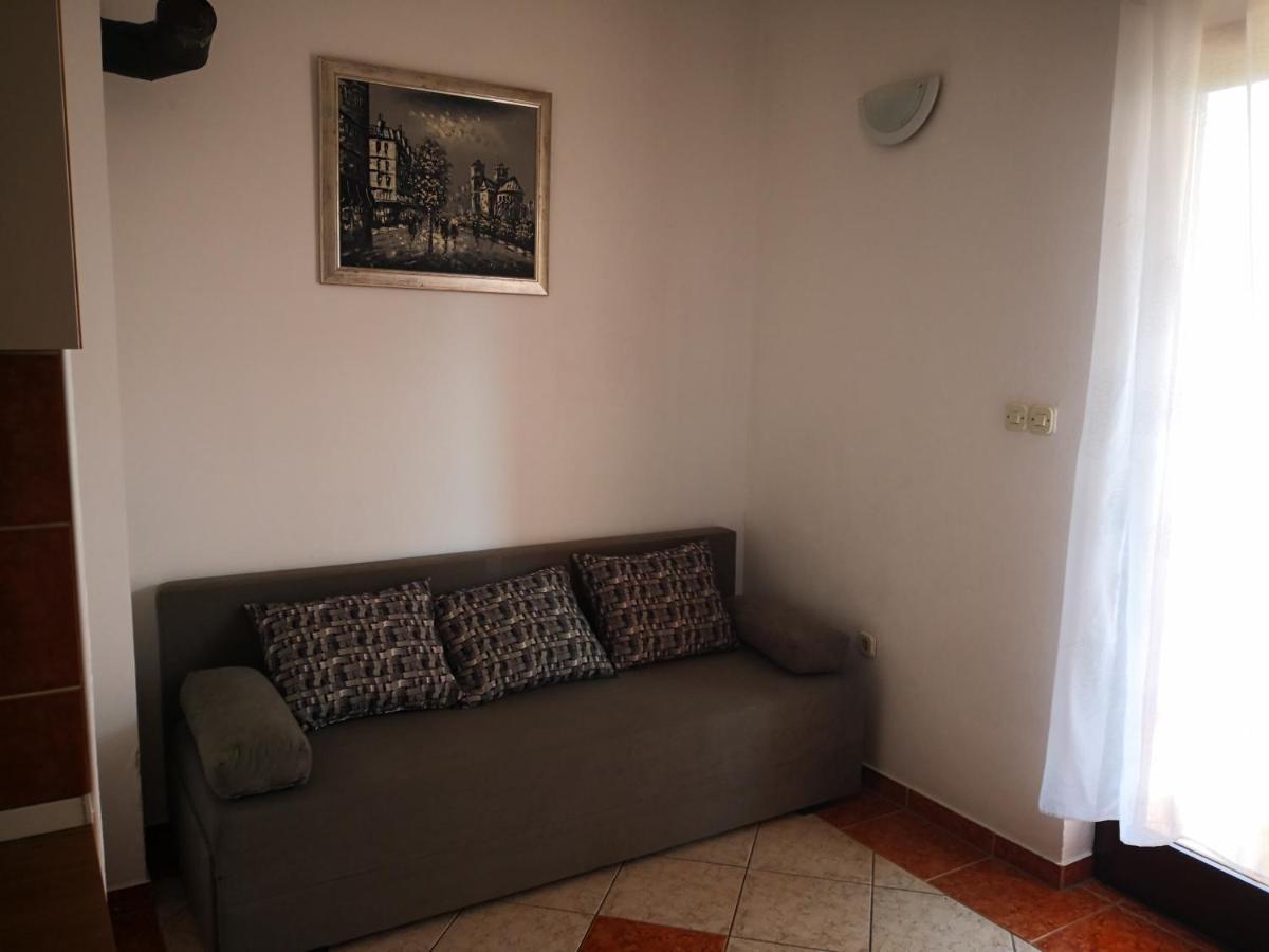 Apartment Plavia Biograd บีโอกราดนาโมรู ภายนอก รูปภาพ