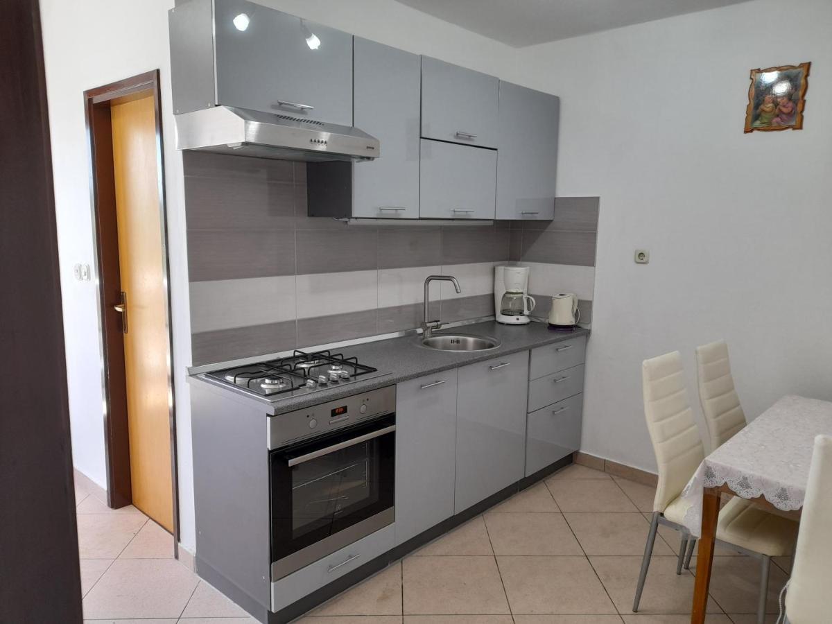 Apartment Plavia Biograd บีโอกราดนาโมรู ภายนอก รูปภาพ