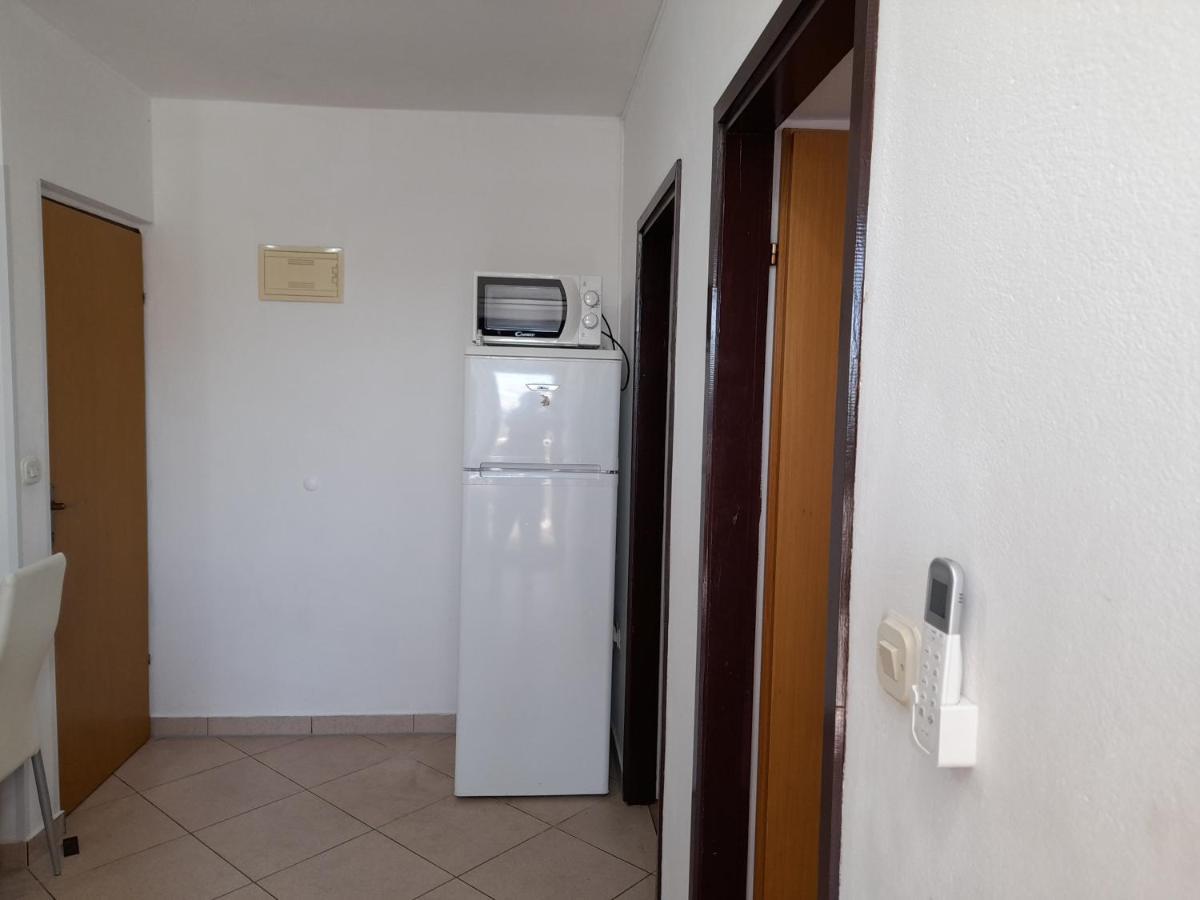 Apartment Plavia Biograd บีโอกราดนาโมรู ภายนอก รูปภาพ