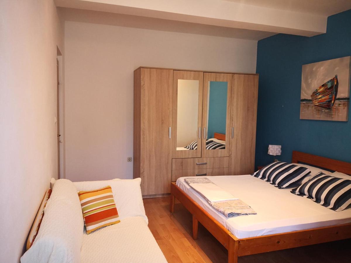Apartment Plavia Biograd บีโอกราดนาโมรู ภายนอก รูปภาพ