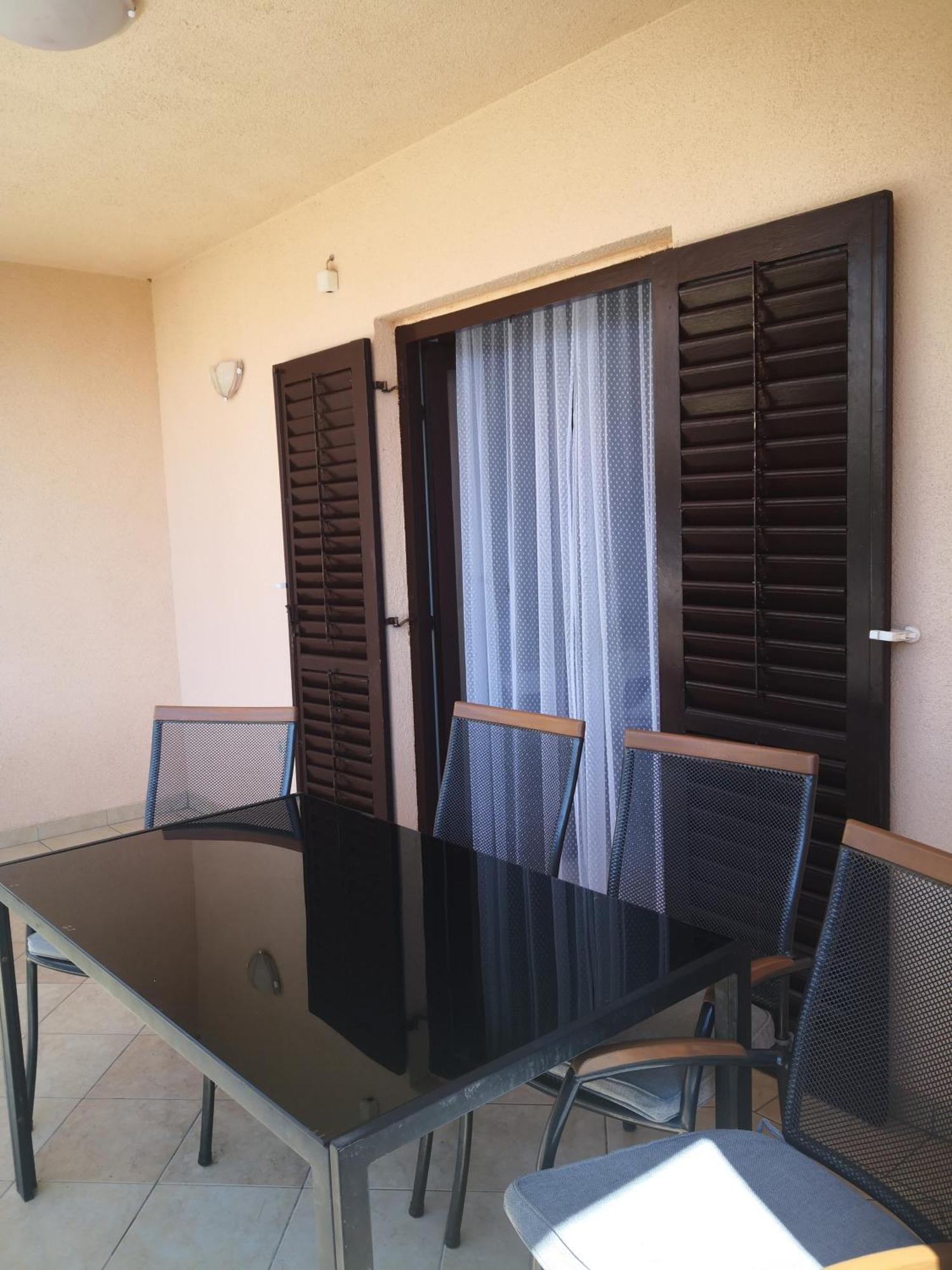 Apartment Plavia Biograd บีโอกราดนาโมรู ภายนอก รูปภาพ
