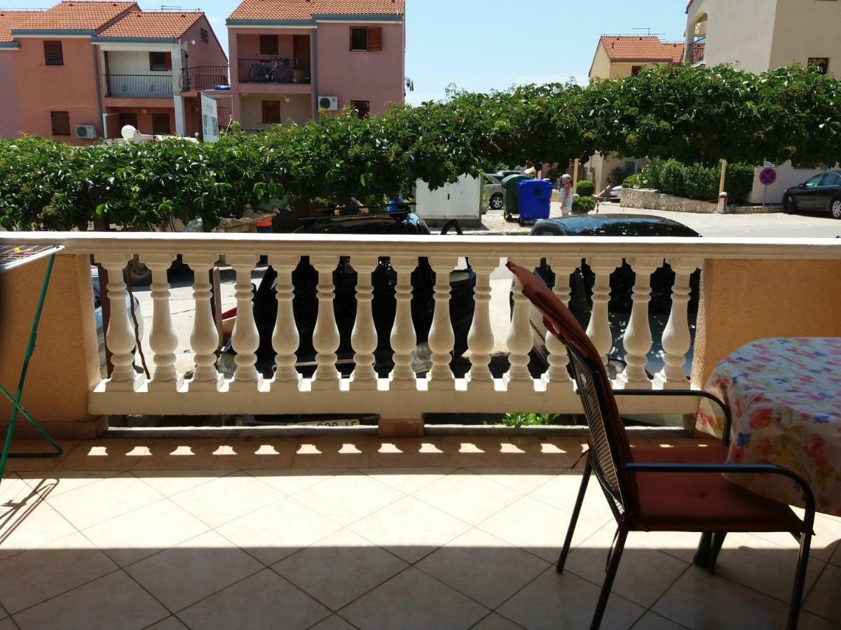 Apartment Plavia Biograd บีโอกราดนาโมรู ภายนอก รูปภาพ