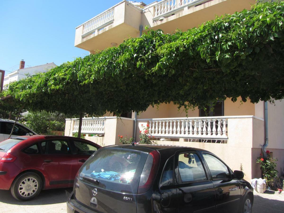 Apartment Plavia Biograd บีโอกราดนาโมรู ภายนอก รูปภาพ