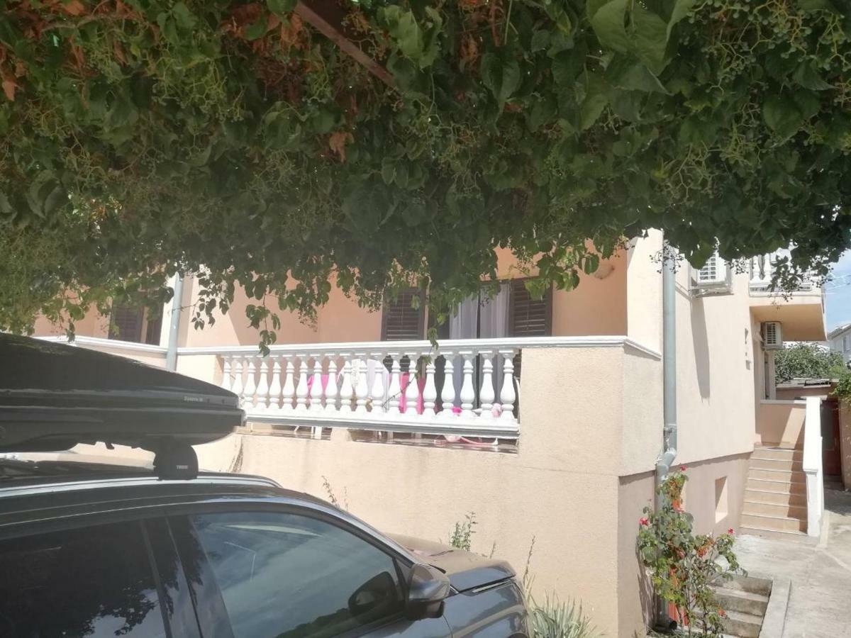 Apartment Plavia Biograd บีโอกราดนาโมรู ภายนอก รูปภาพ