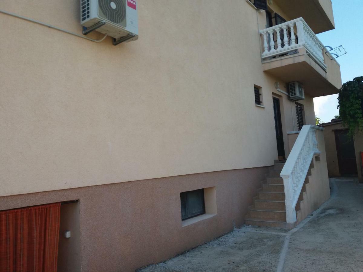 Apartment Plavia Biograd บีโอกราดนาโมรู ภายนอก รูปภาพ