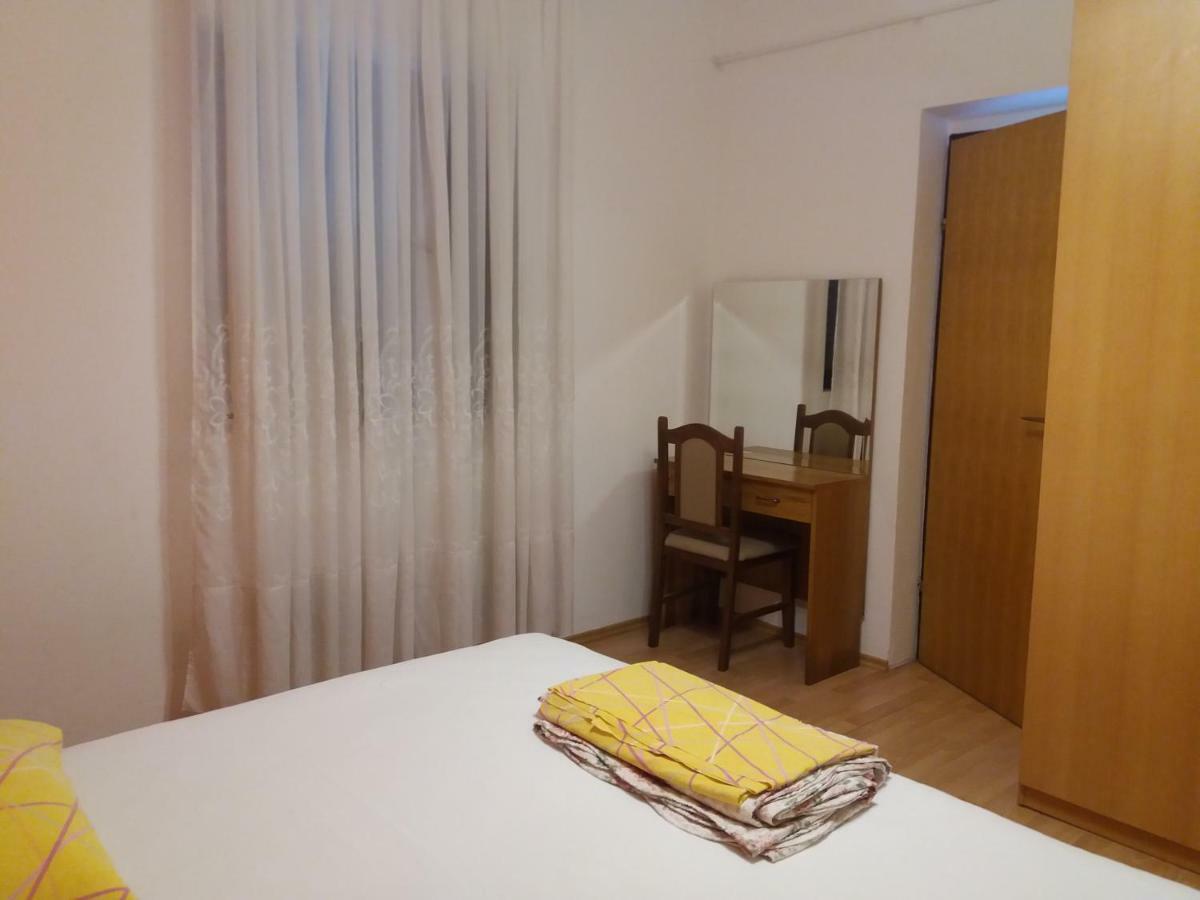 Apartment Plavia Biograd บีโอกราดนาโมรู ภายนอก รูปภาพ