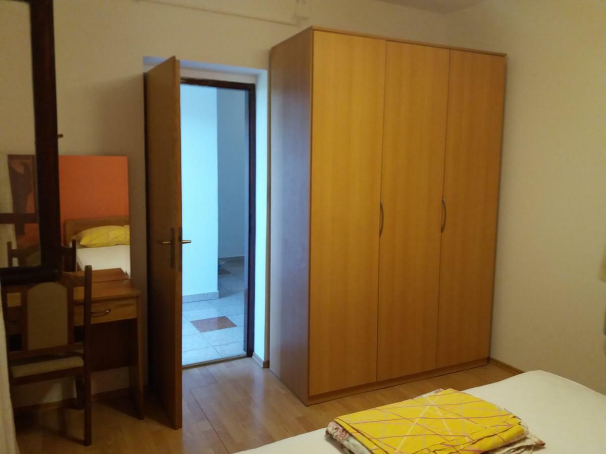 Apartment Plavia Biograd บีโอกราดนาโมรู ภายนอก รูปภาพ